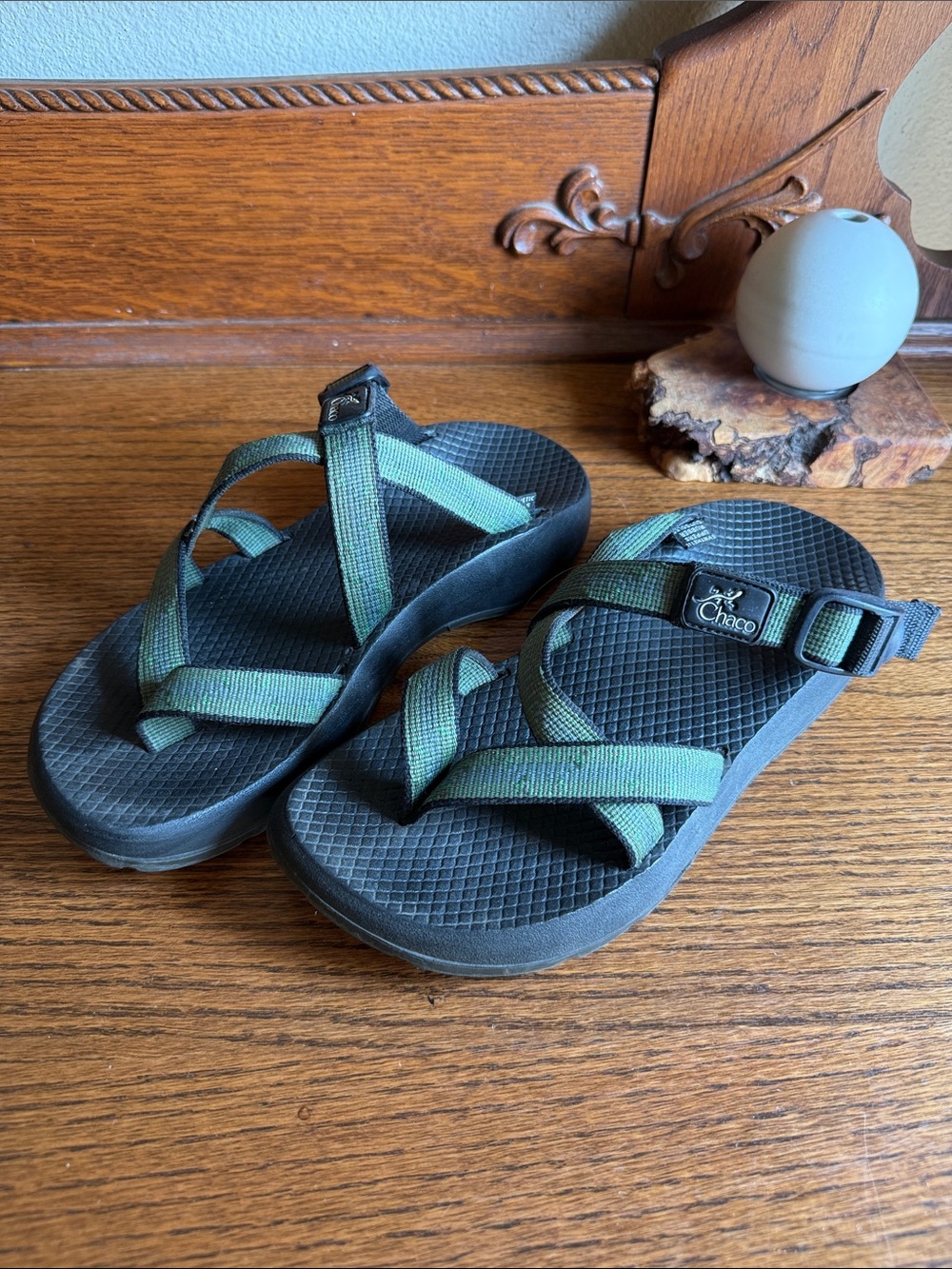 Chaco Sandals, Green, size 8